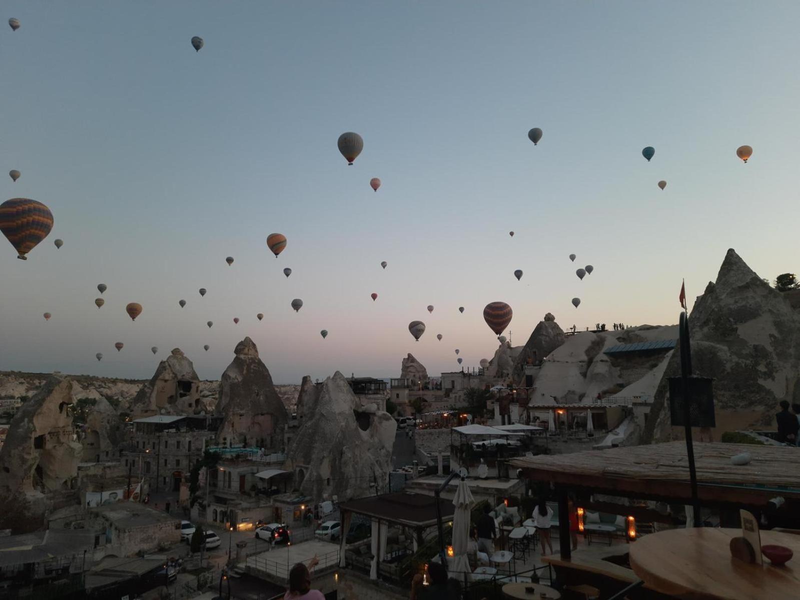 Mia Cappadocia Cave Hotel Göreme Exteriör bild